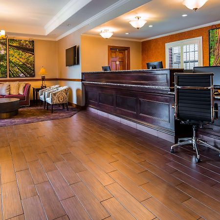 Best Western Plus Humboldt House Inn Garberville Esterno foto