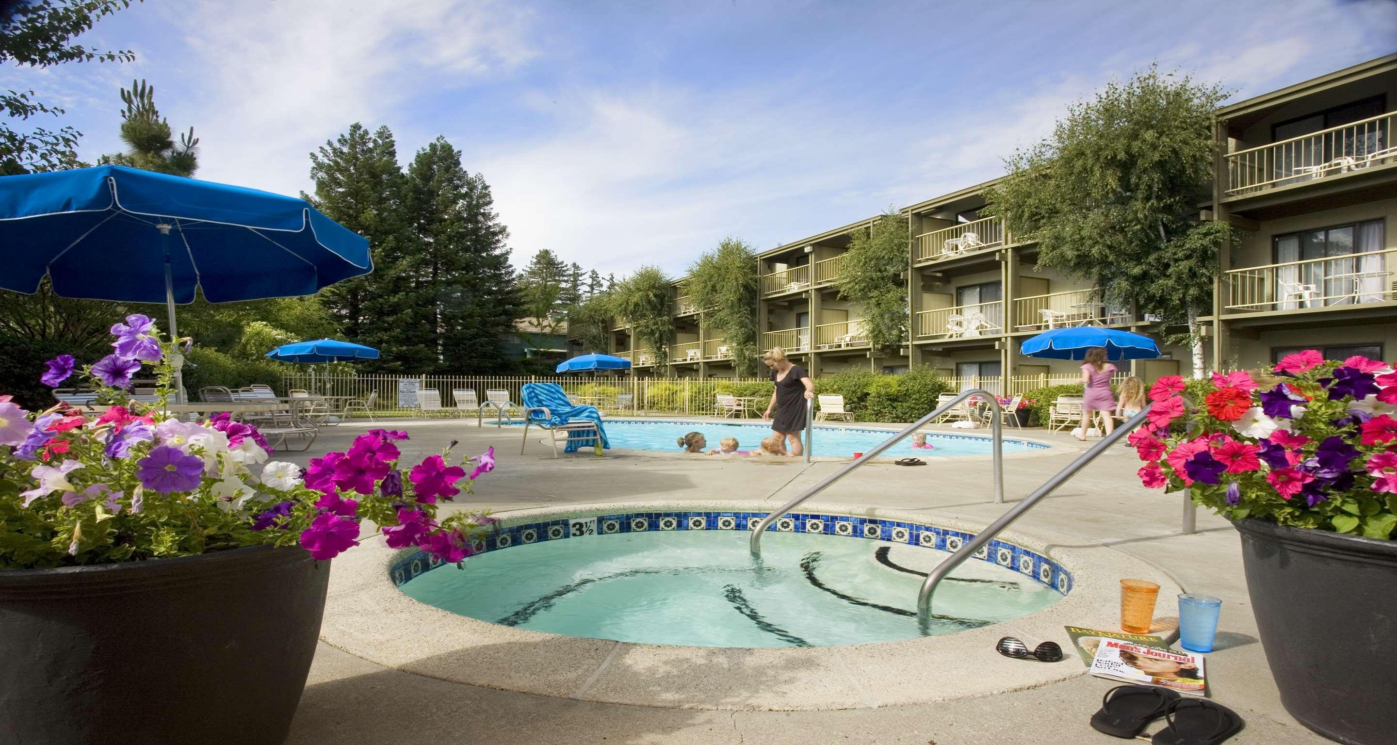 Best Western Plus Humboldt House Inn Garberville Esterno foto