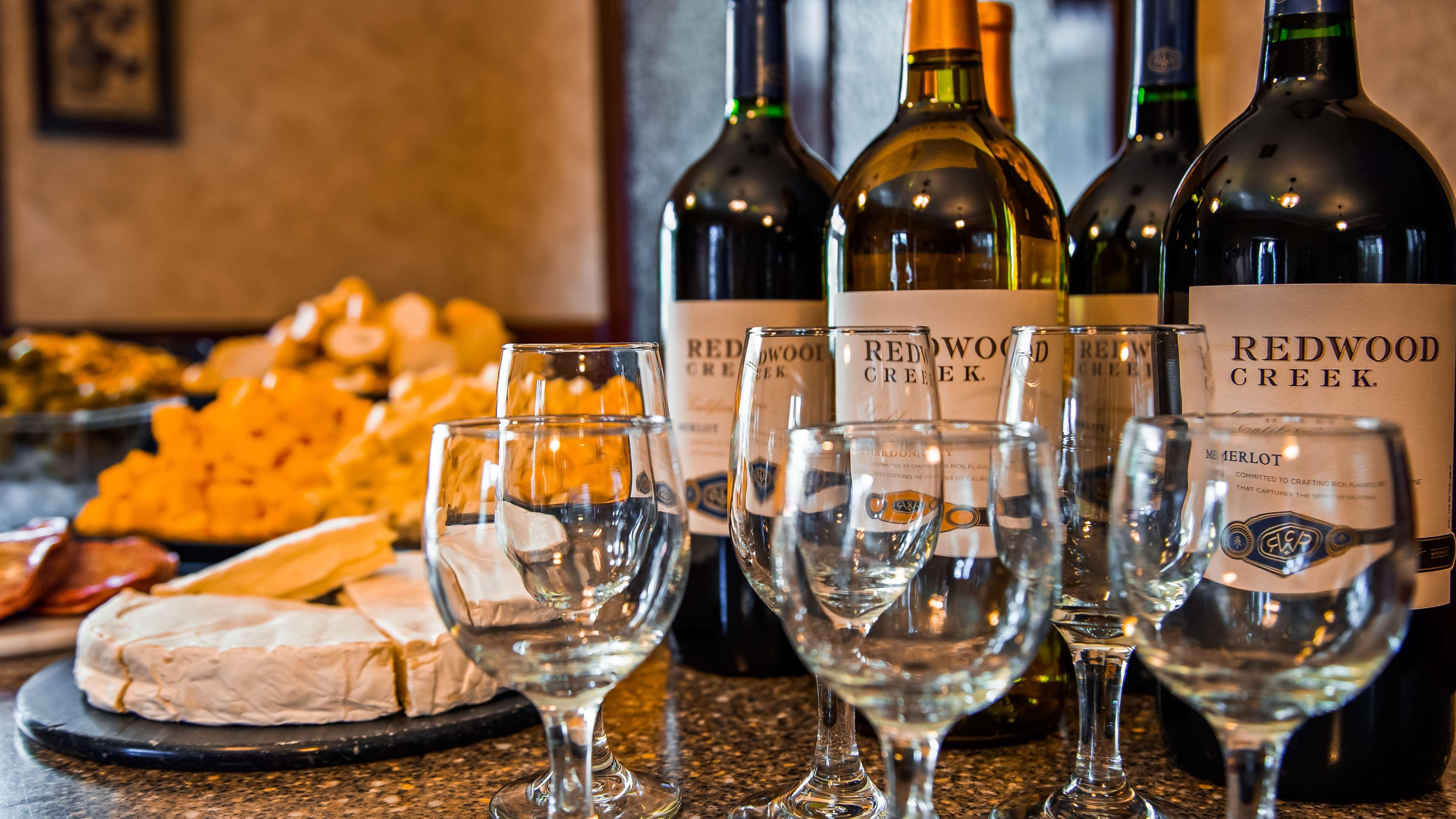 Best Western Plus Humboldt House Inn Garberville Esterno foto