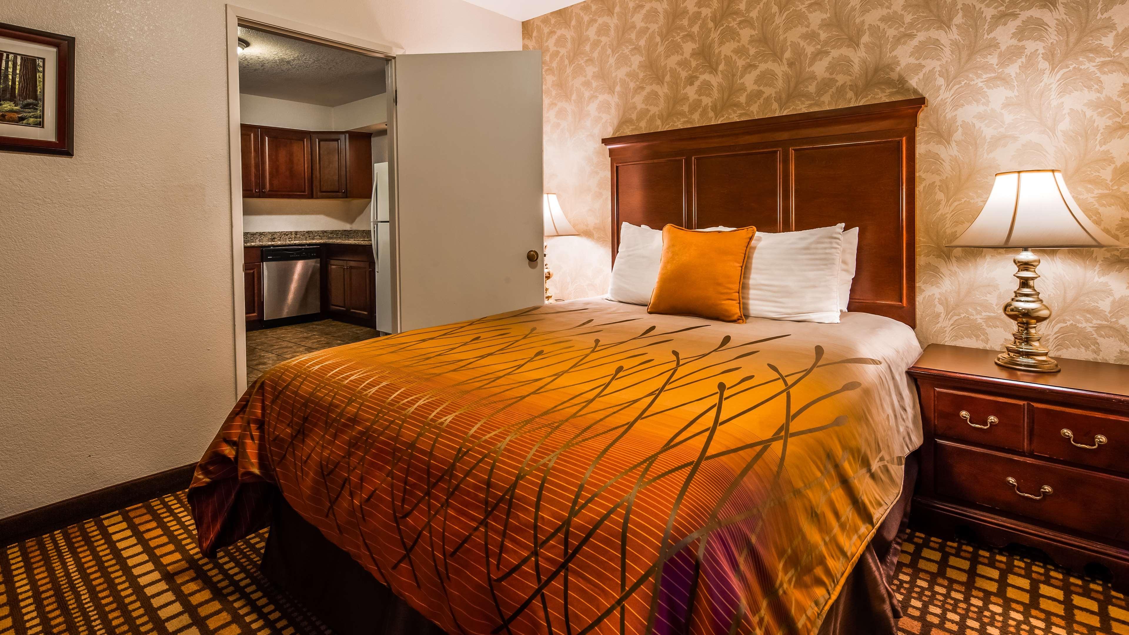 Best Western Plus Humboldt House Inn Garberville Esterno foto