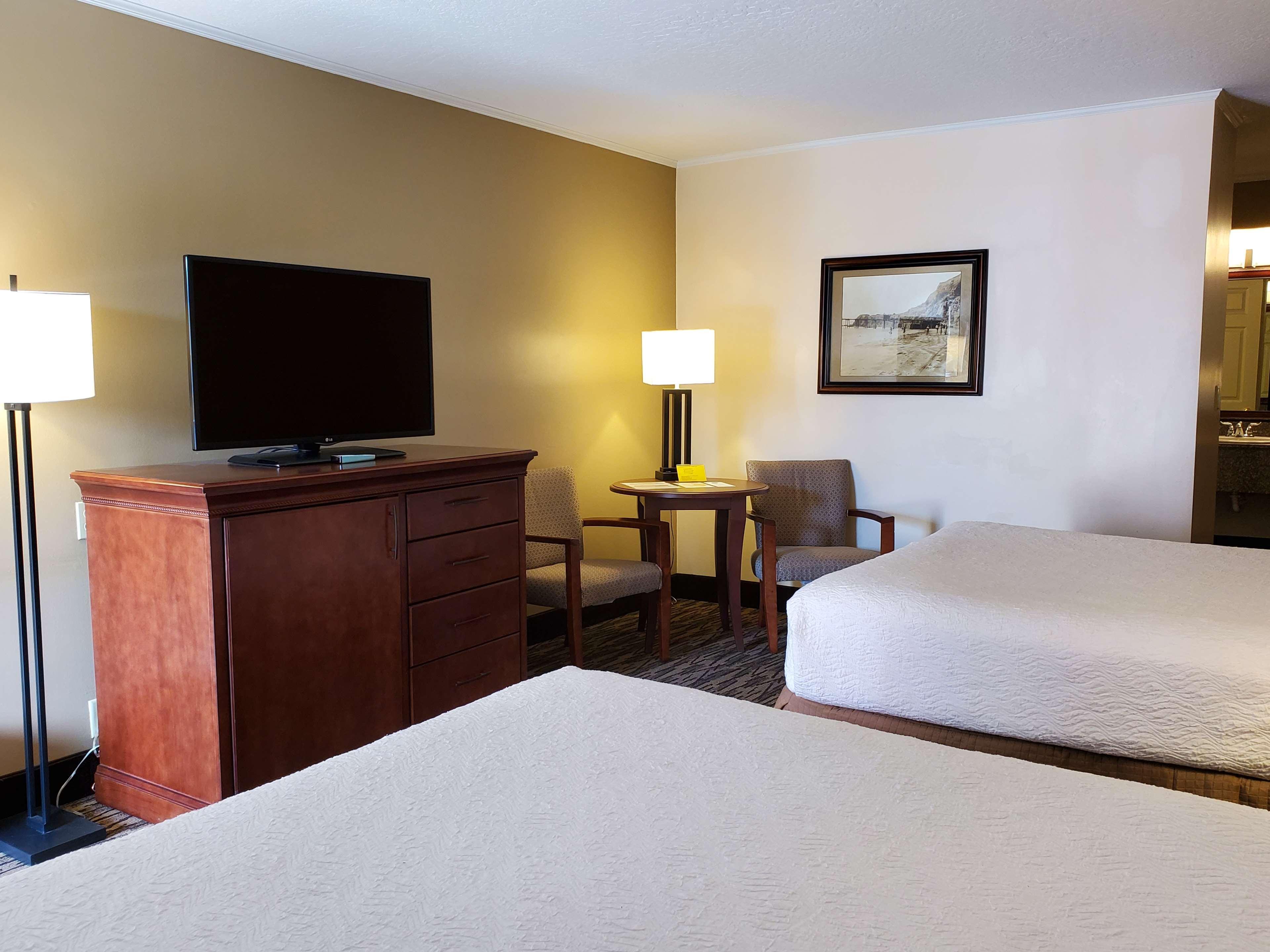 Best Western Plus Humboldt House Inn Garberville Esterno foto