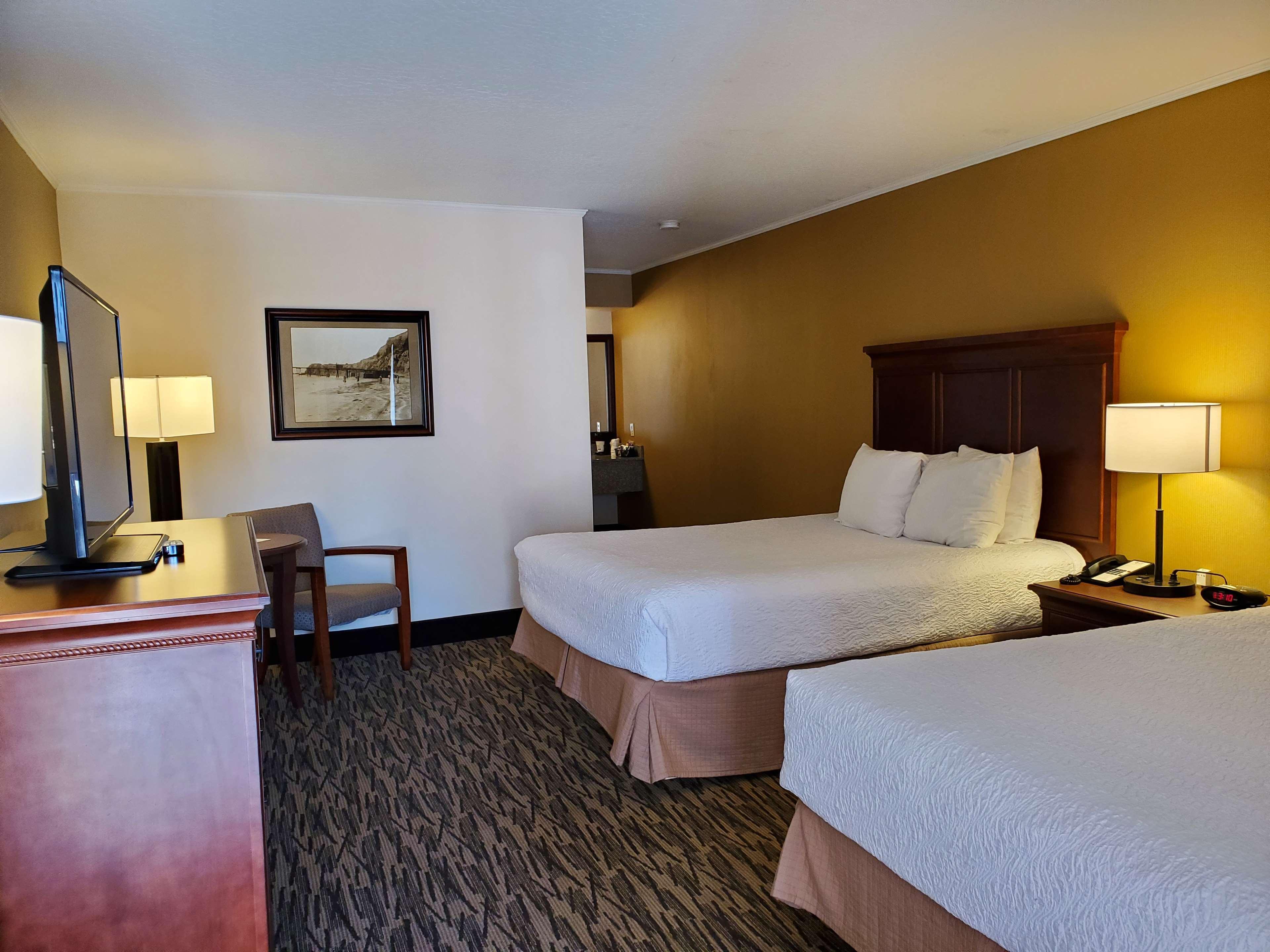 Best Western Plus Humboldt House Inn Garberville Esterno foto